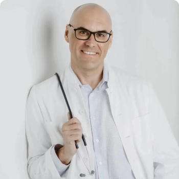 Claus-Farbig@2x Claus-Farbig@2x